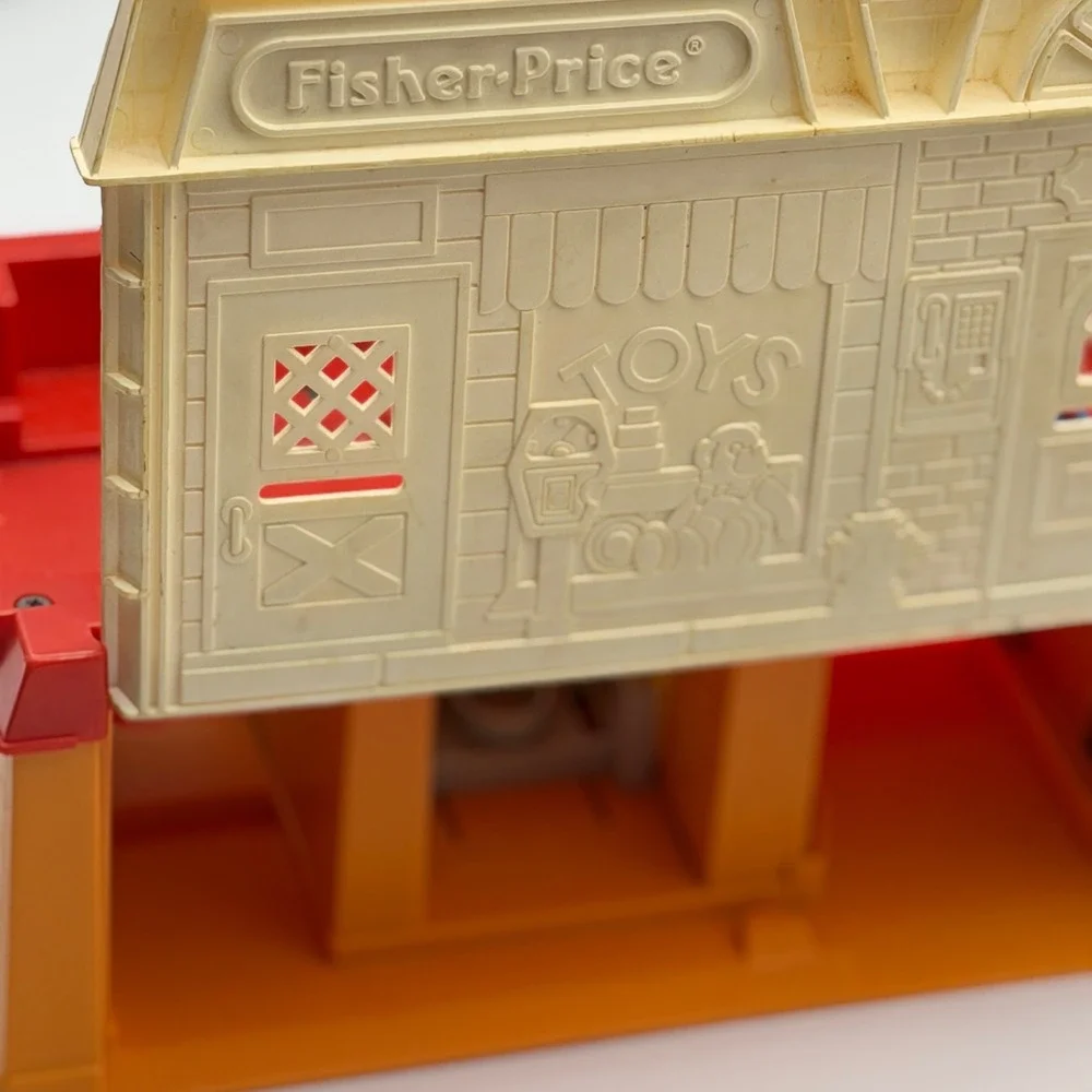 Vintage‎ 1986 Fisher-Price Main Street Playset 2500 Town Fire House Market Toy